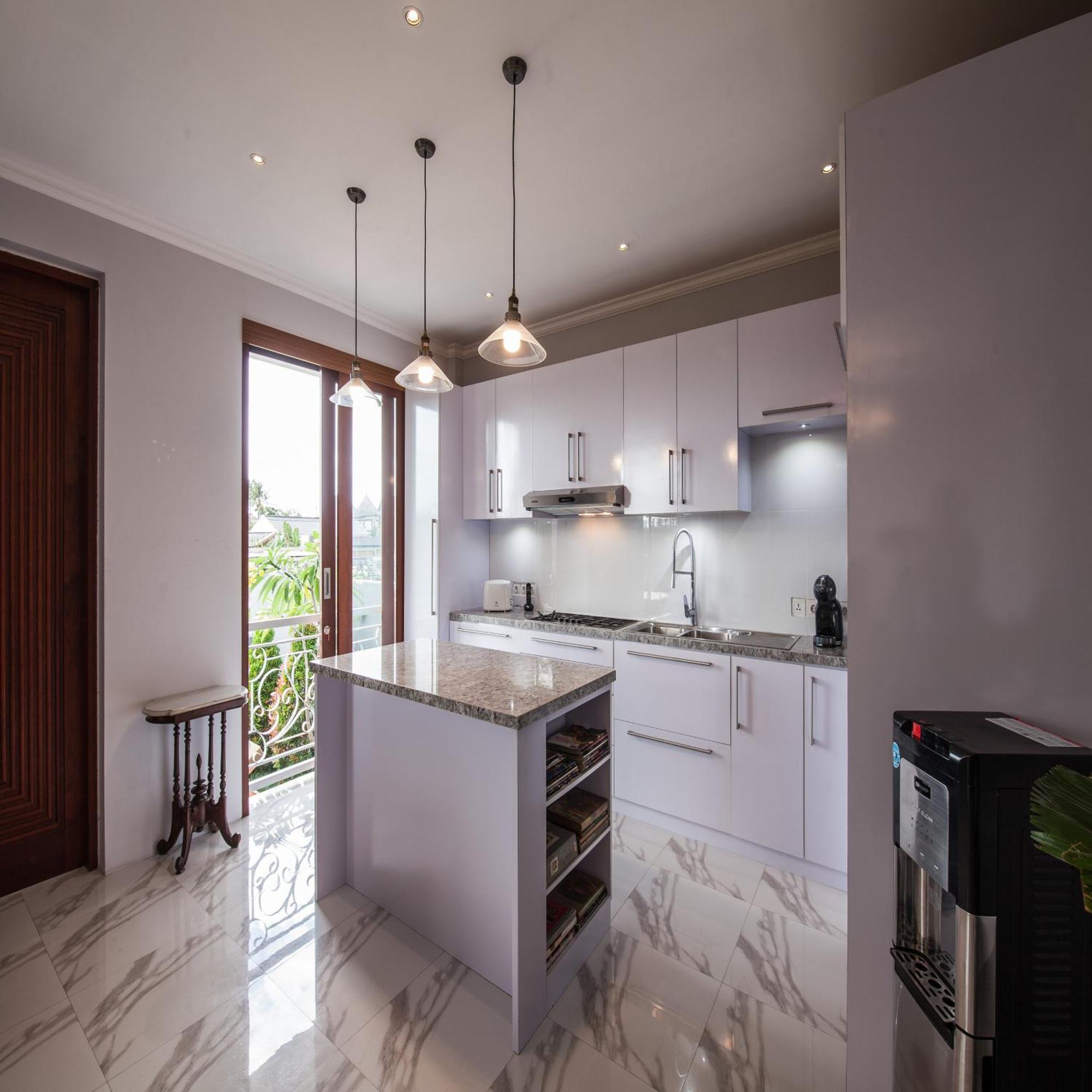 The Lavana Batavia Residence Umalas Seminyak Extérieur photo