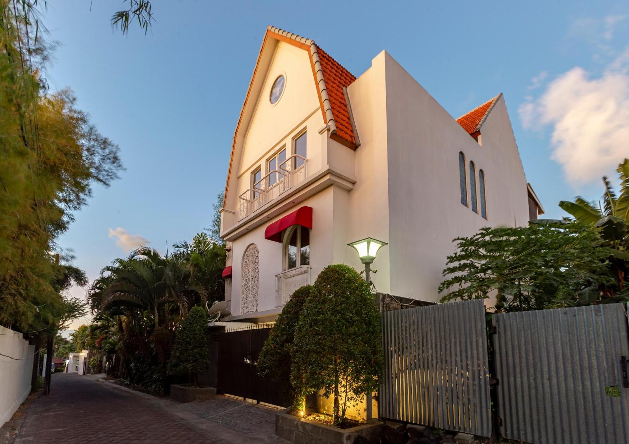 The Lavana Batavia Residence Umalas Seminyak Extérieur photo